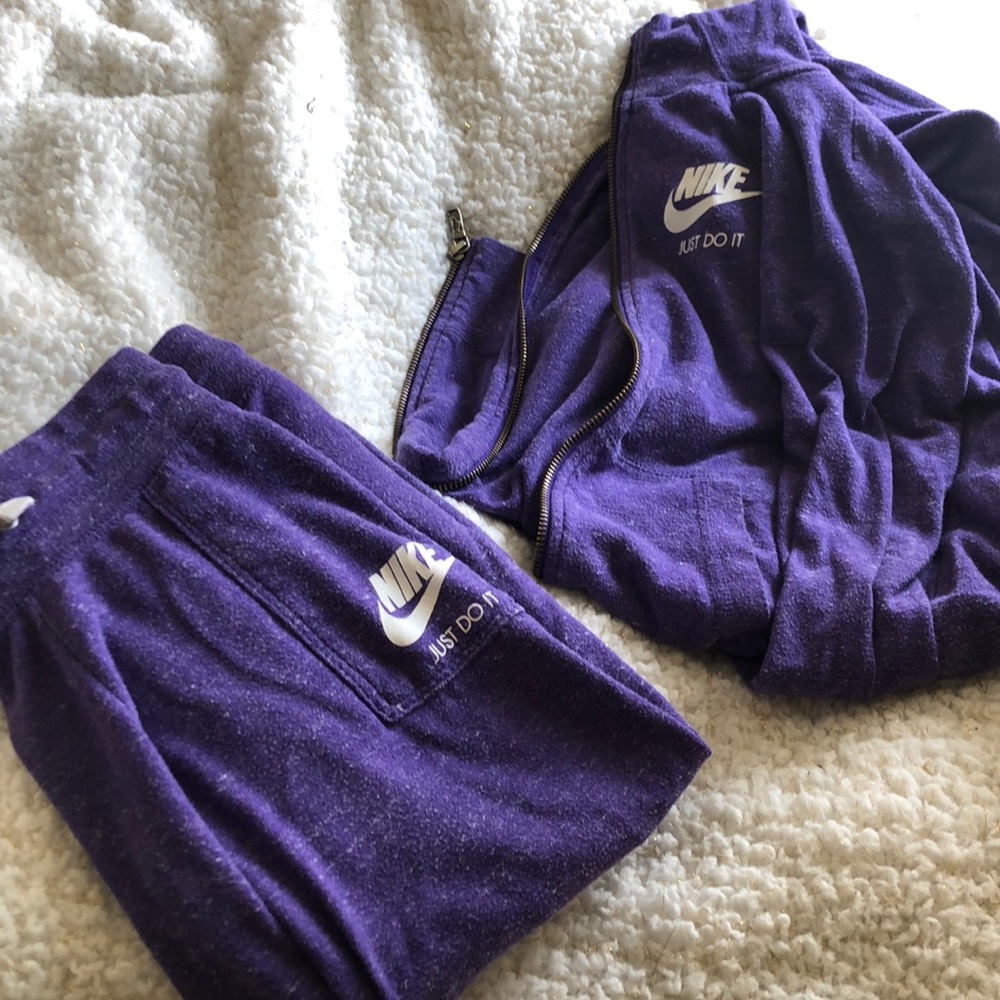 Nike track suit